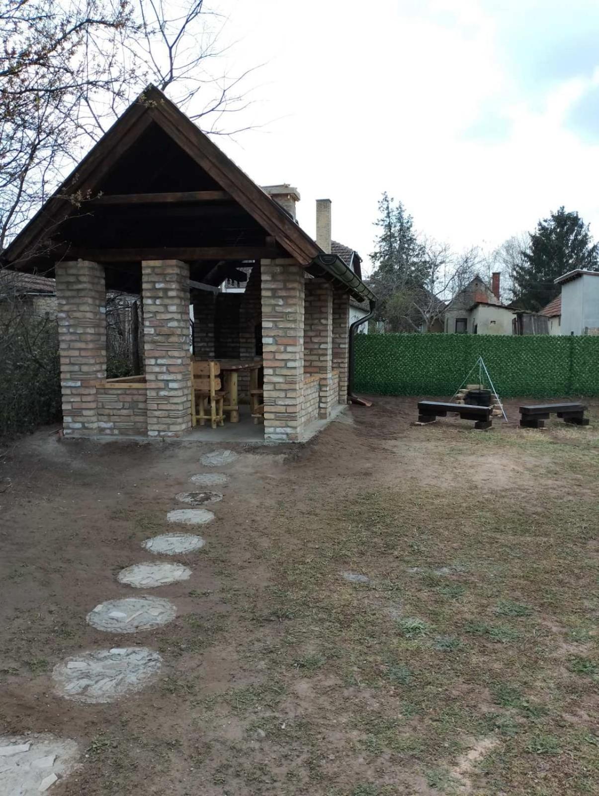 Apartman Dve Lipe Palić Zewnętrze zdjęcie