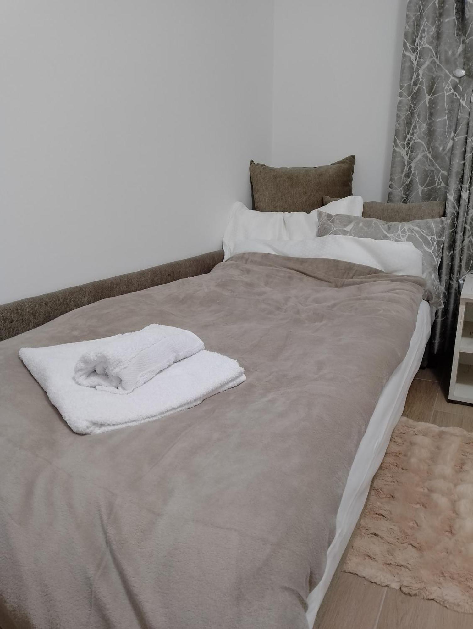 Apartman Dve Lipe Palić Zewnętrze zdjęcie