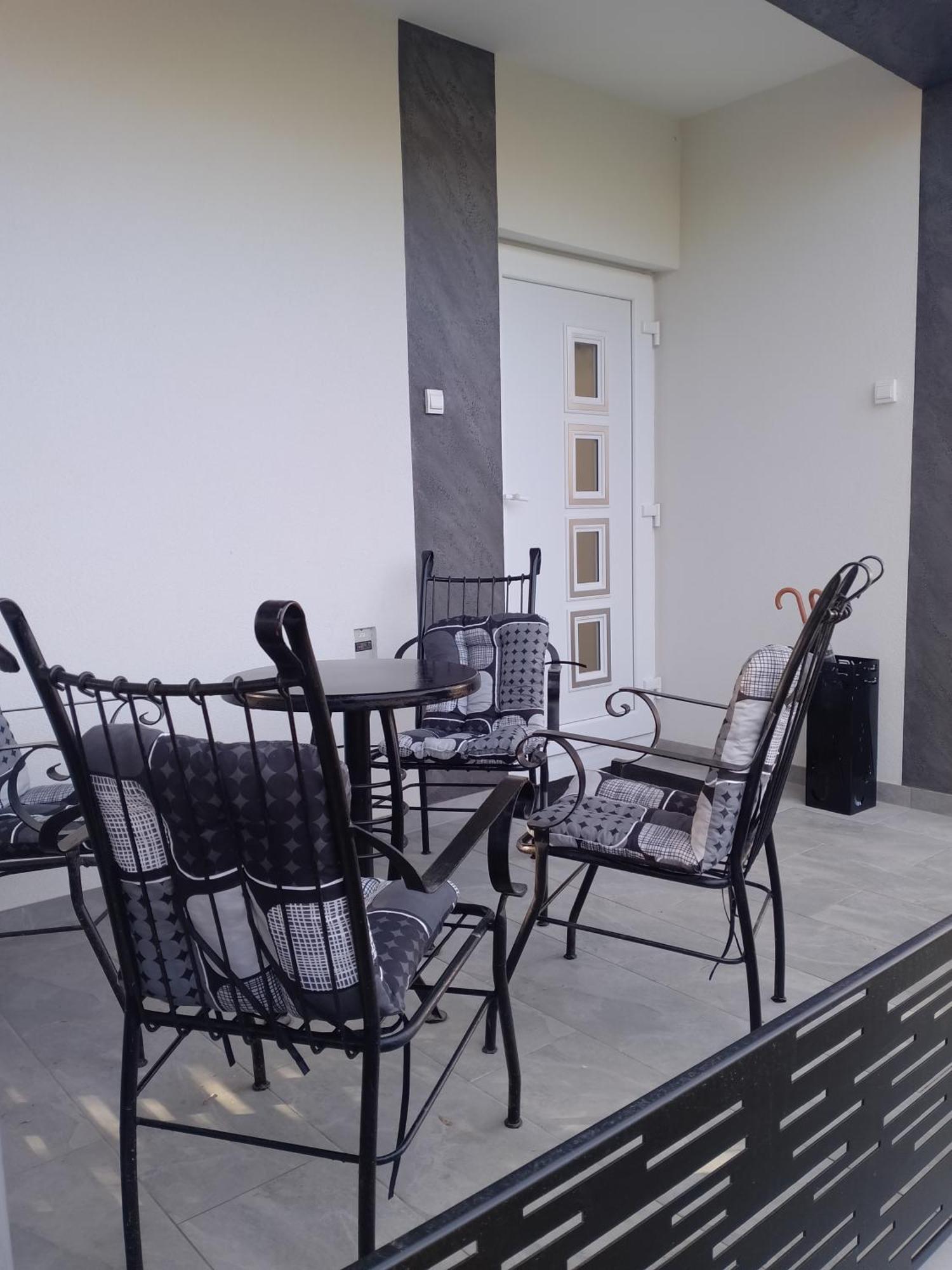 Apartman Dve Lipe Palić Zewnętrze zdjęcie